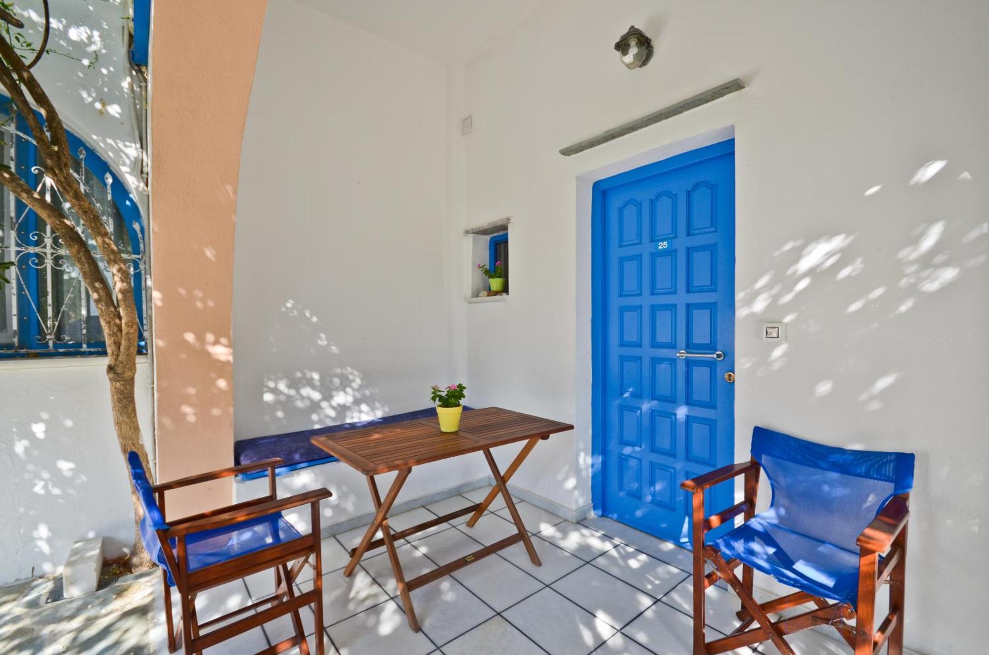 Sea View Apartments & Studios Айя-Анна Номер фото